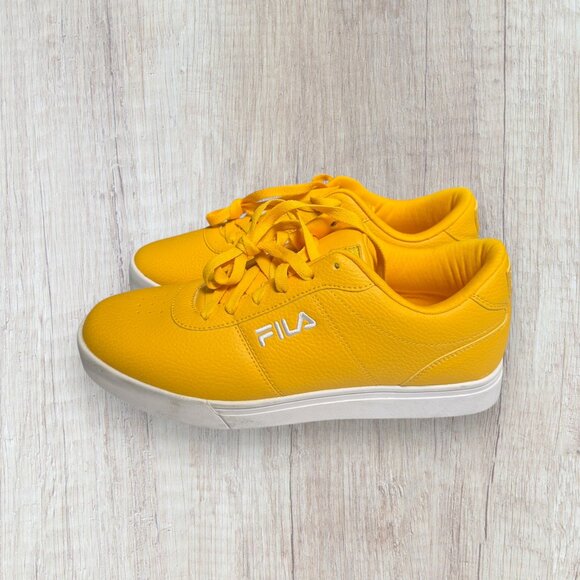 NEW Fila Neon Yellow Impress LL Sneakers Men’s Size 10 (Style 1FM01154-720) - Picture 1 of 6